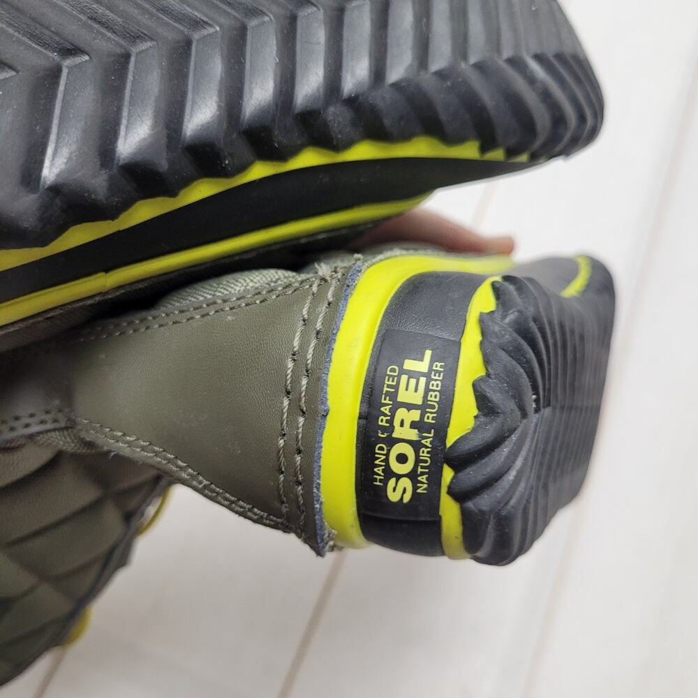 Women's Olive Quilted Winter Boots with Yellow Accents - Picture 7 of 9